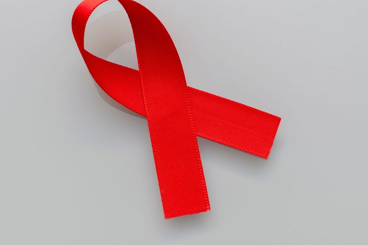 aids day 16382924403x2