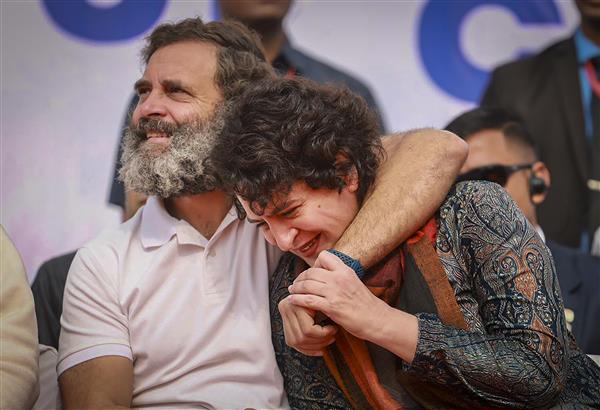 Rahul, Priyanka share sibling love, affection as Bharat Jodo Yatra enters UP 1 2023 1largeimg 1090779811