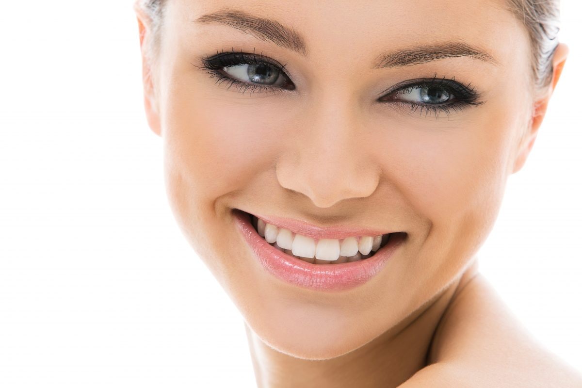 gorgeous girl with beautiful face 16775552733x2 ERnPVW
