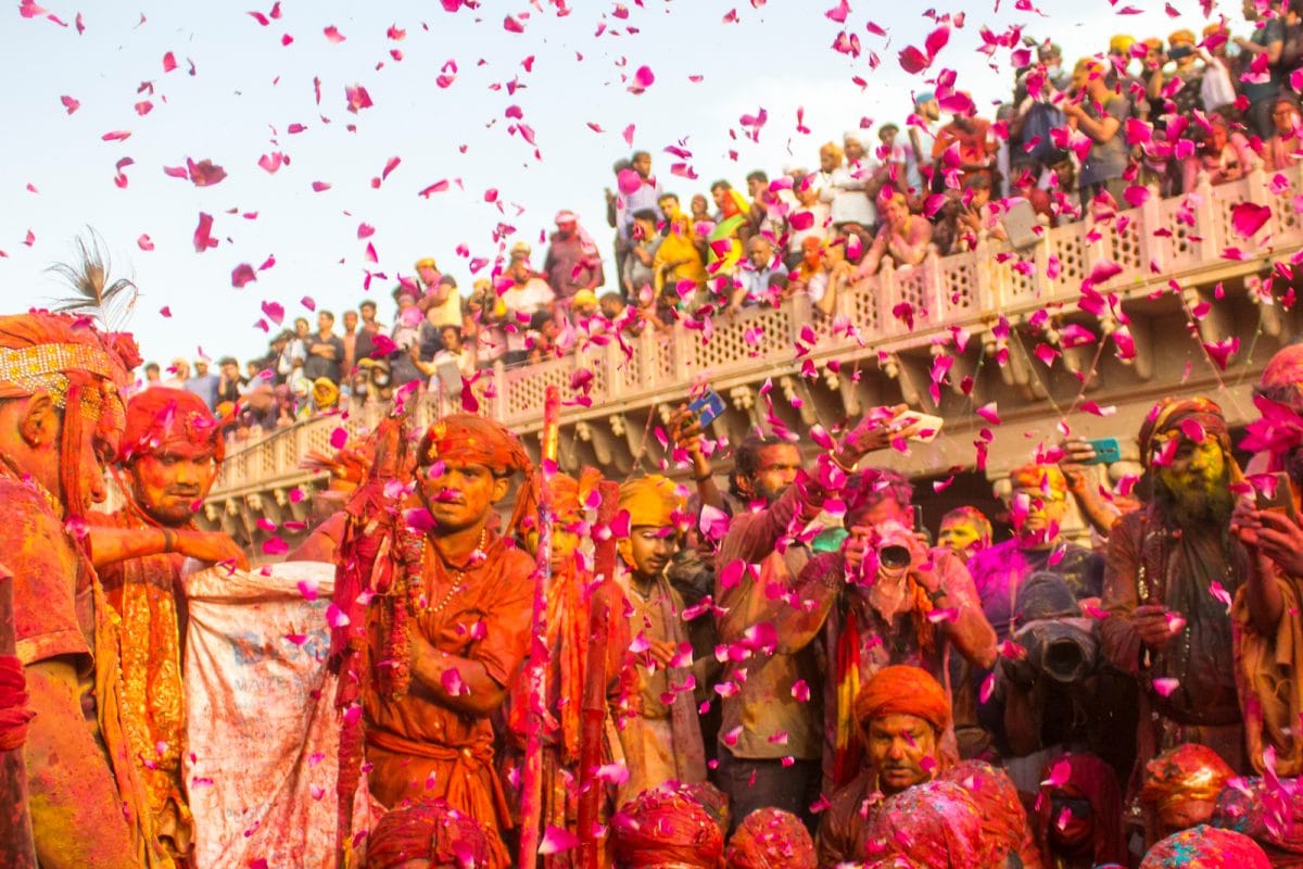 holi mathura 1 16779021133x2 V0fp7K